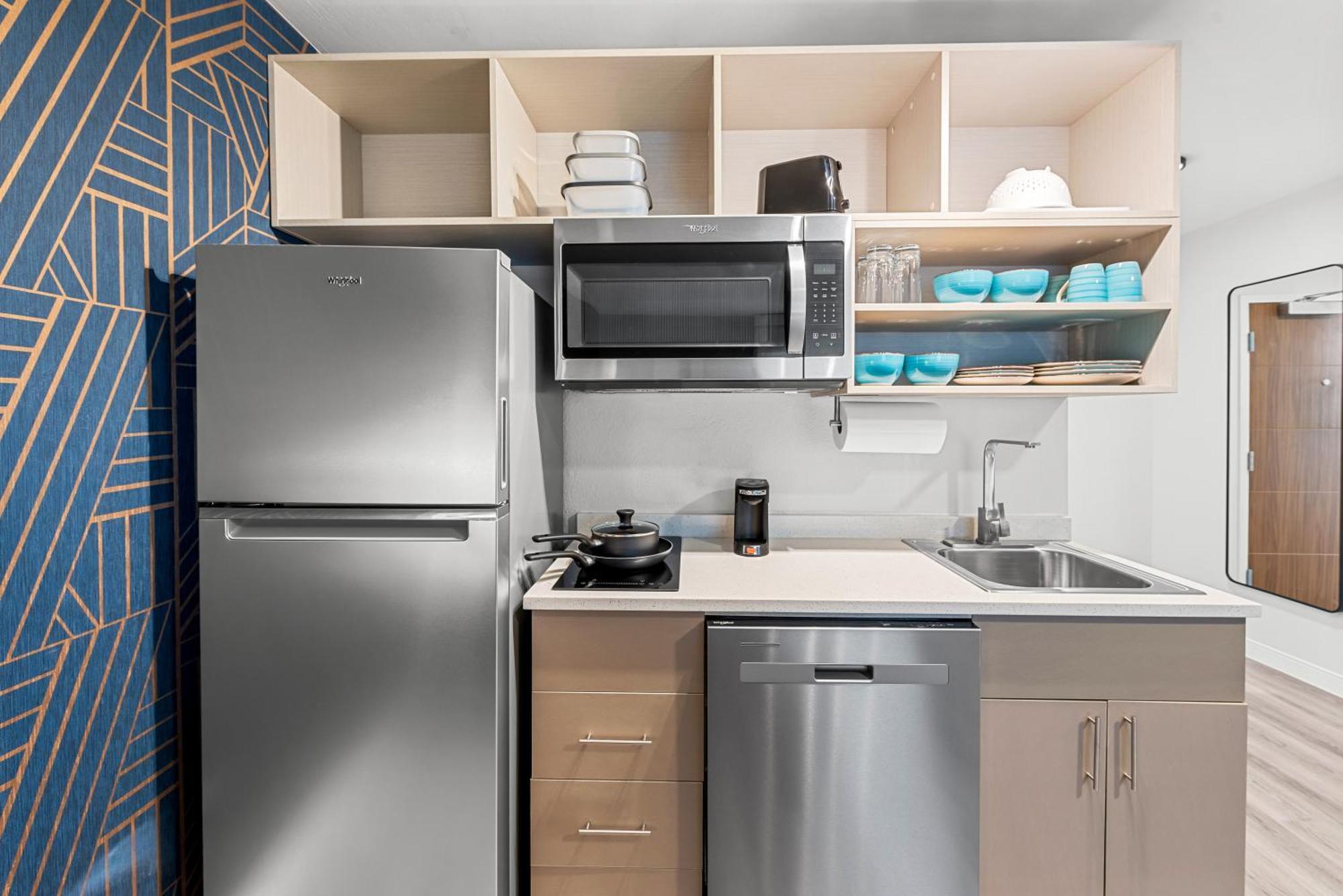 Mainstay Suites Columbus North - Worthington Bagian luar foto