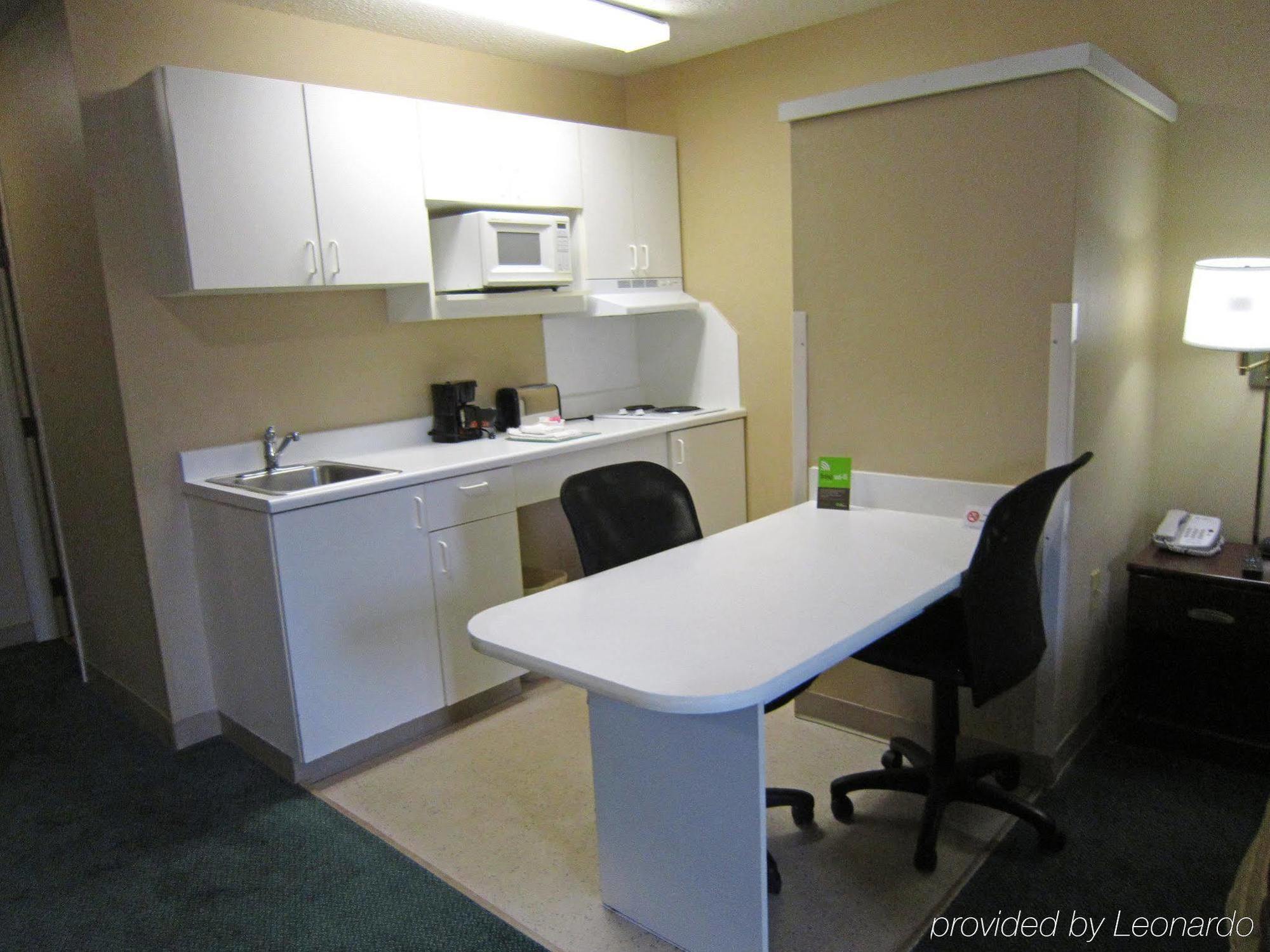 Mainstay Suites Columbus North - Worthington Bagian luar foto